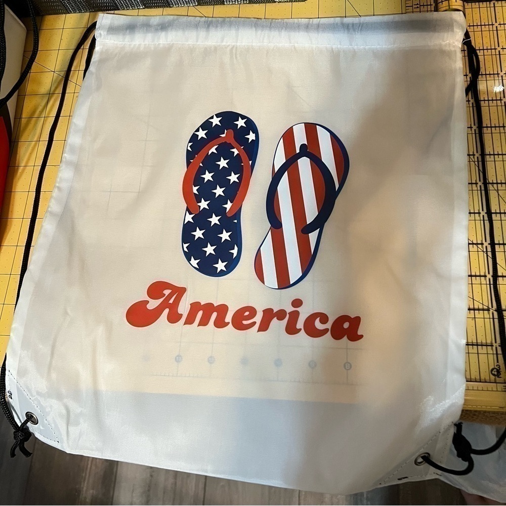Hand pressed Drawstring Backpack, BN - Picture 1 of 2